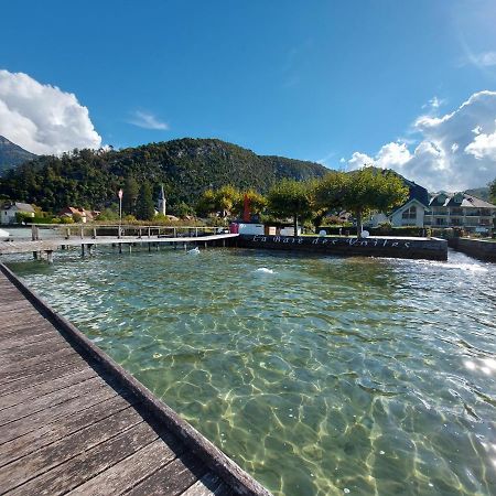 Au Bord Du Lac D'Annecy, Logement Type Loft, Dans Residence Avec Plage Et Ponton Privee Дюeн Екстериор снимка