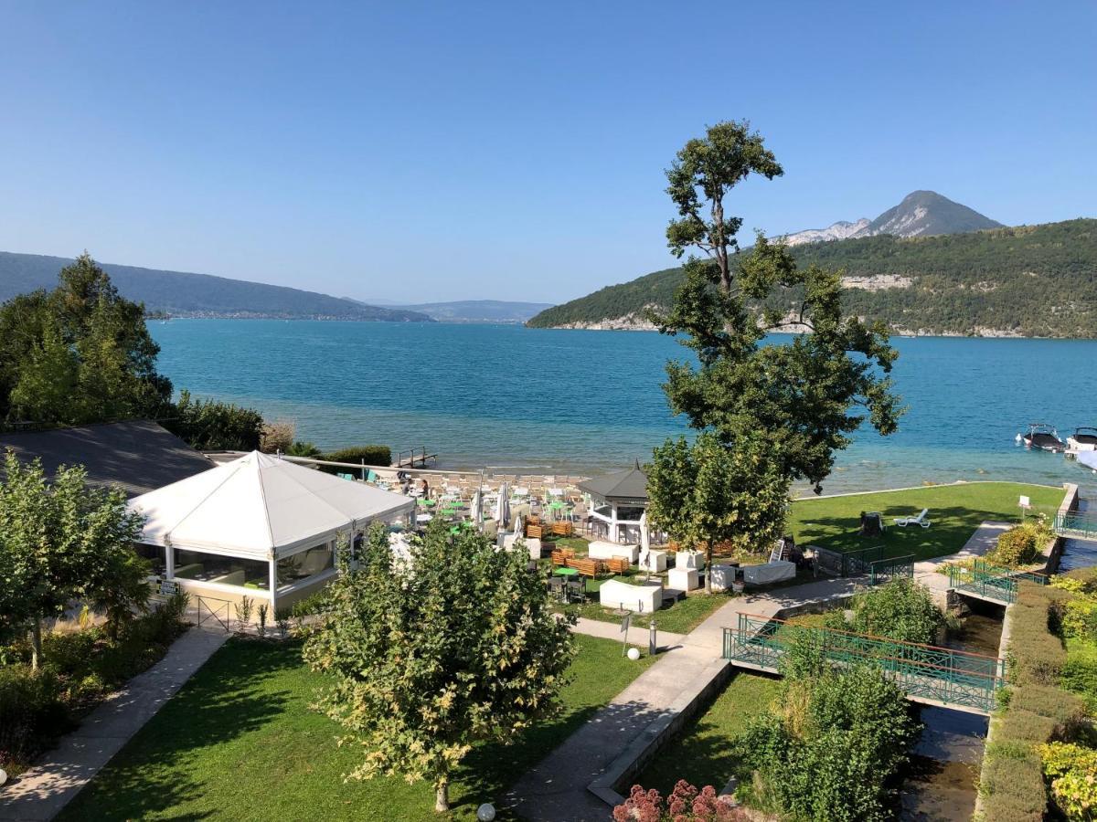 Au Bord Du Lac D'Annecy, Logement Type Loft, Dans Residence Avec Plage Et Ponton Privee Дюeн Екстериор снимка