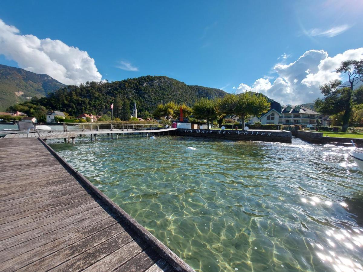 Au Bord Du Lac D'Annecy, Logement Type Loft, Dans Residence Avec Plage Et Ponton Privee Дюeн Екстериор снимка